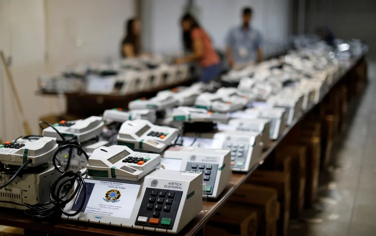 urnas eletrônicas eleições (Rodolfo Buhrer/Reuters)