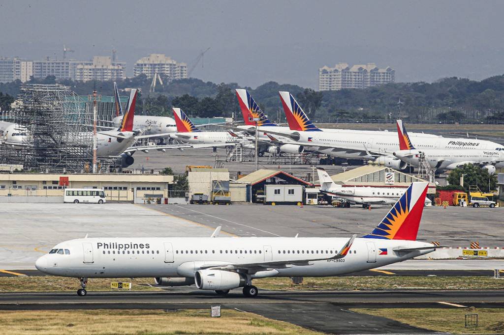 Governo reduz exigências e quer privatizar 22 aeroportos até março