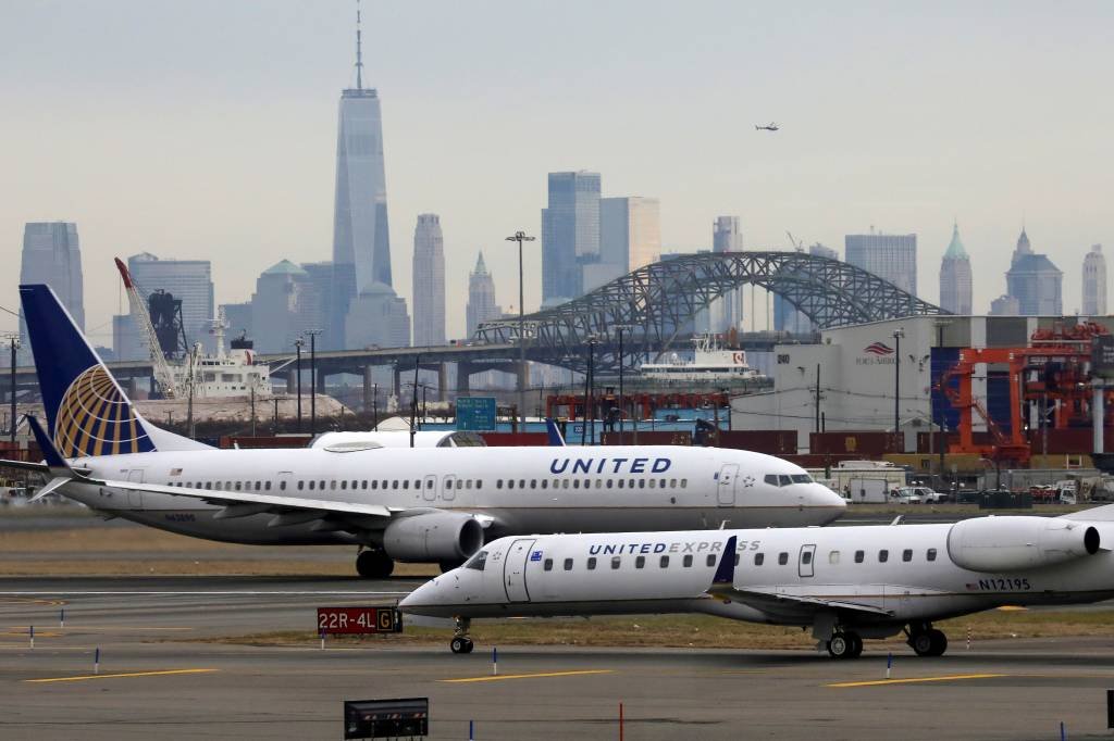 Aeronaves: menos peso nas cabines e consequente redução de custos (Chris Helgren/Reuters)