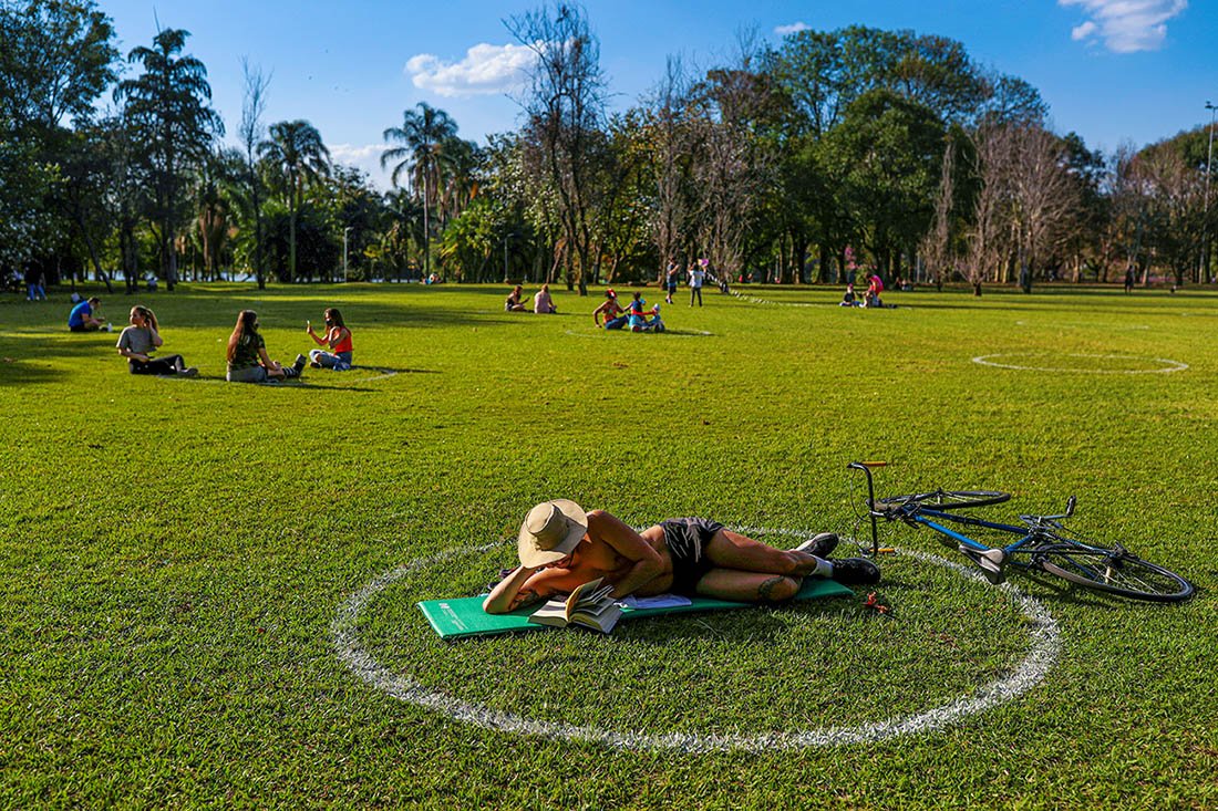 Parques de SP adotam "ilhas de distanciamento" para evitar aglomerações