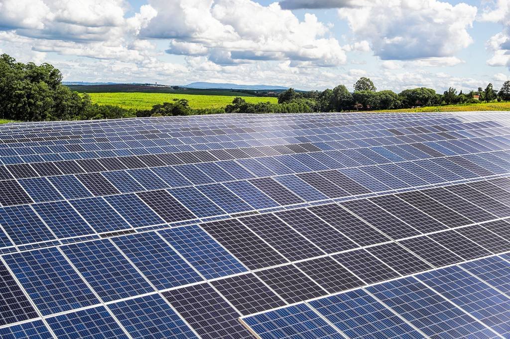 Energia solar: inclusão dos novos itens à lista de produtos isentos de tarifa na condição de ex-tarifários, terá efeitos a partir de 1º de agosto (Amanda Perobelli/Reuters)