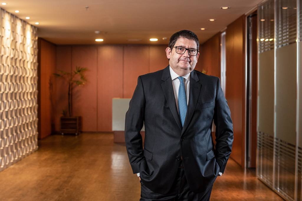A América Latina responde por 8% da Allianz e a meta é crescer, diz Folch