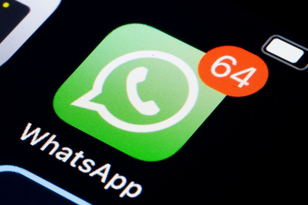 WhatsApp testa login simultâneo em até 4 dispositivos