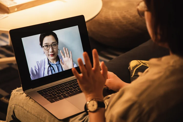 Serviço de telemedicina passa a ser implementado nas empresas  (Getty Images/Getty Images)