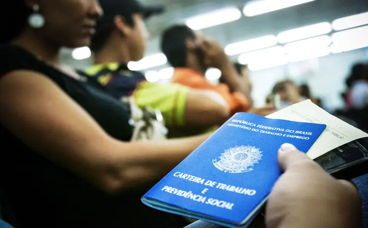 Seguro Desemprego: O valor do Seguro-Desemprego em 2023 pode variar de acordo com a média salarial dos meses trabalhados (Jornal Brasil em Folhas/Flickr)