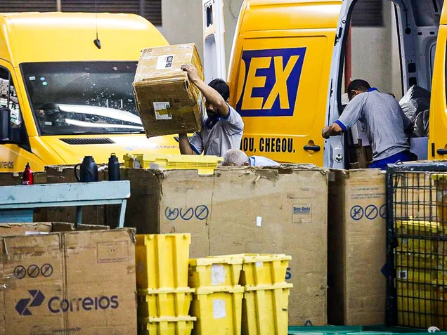 Imagem referente à notícia: Rivalidade com Mercado Livre? Como vai funcionar o novo marketplace dos Correios