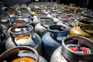 Imagem referente à matéria: Petrobras anuncia retorno de distribuição de gás de cozinha