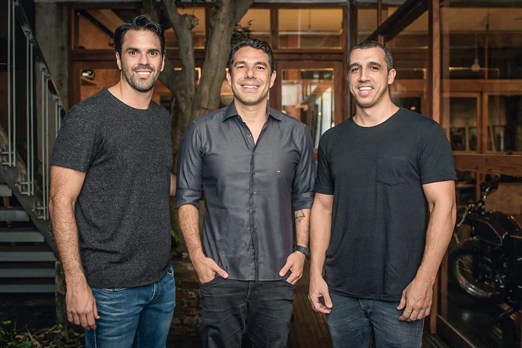 Raphael Pinho, Marcus Buaiz e Rafael Coca, fundadores da Spark: empresa fez campanhas para marcas como Via Varejo, Itaú, Mastercard, Nestlé, Unilever e Ambev (Ariel Martini/Divulgação)