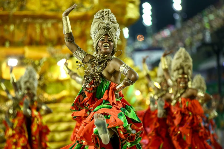 Na terceira semana do mês teremos o Carnaval, com feriado na terça-feira (21). Além disso, fevereiro conta com várias datas importantes para conscientizar a sociedade e homenagear grupos e pessoas (Gabriel Nascimento/Riotur/Divulgação)