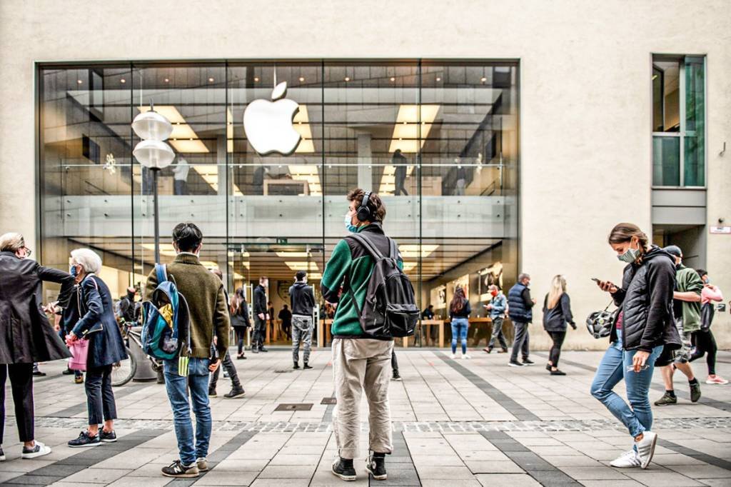 Apple: empresa é a primeira americana a atingir a marca de 2 trilhões de dólares em valor de mercado (Laetitia Vancon/The New York Times)