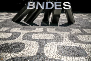 BNDES anuncia crédito de R$ 500 mi a fornecedores de materiais e equipamentos para SUS