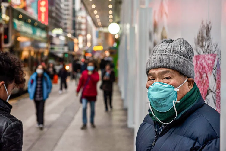 Coronavírus: Hong Kong tem terceira onda da covid-19 e volta a fechar Disney (Miguel Candela/SOPA Images/LightRocket/Getty Images)