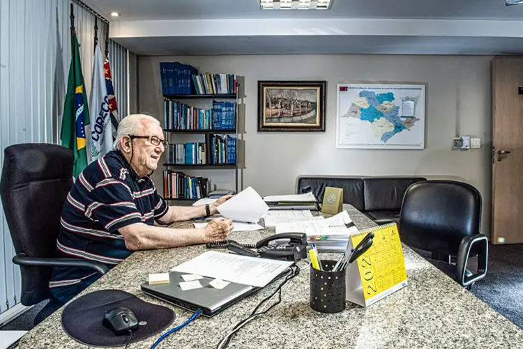 Barsi em seu escritório na sede do Corecon-SP, no centro de São Paulo (Germano Lüders/Exame)