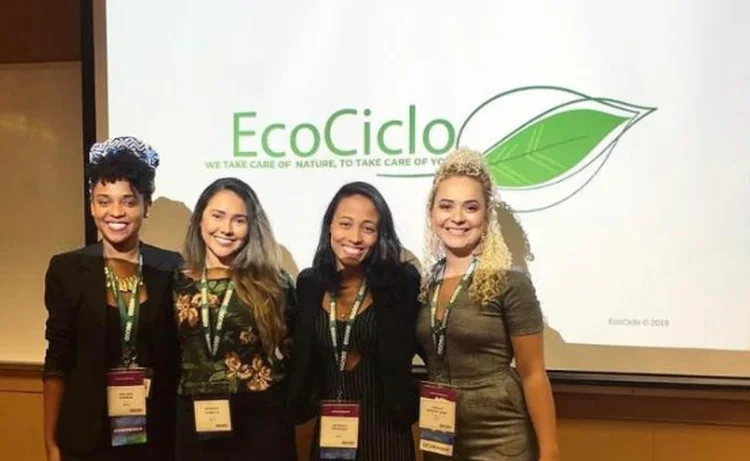 Hellen Nzinga, Patricia Zanella, Adriele Menezes e Karla Godoy, fundadoras da EcoCiclo (Divulgação/Divulgação)