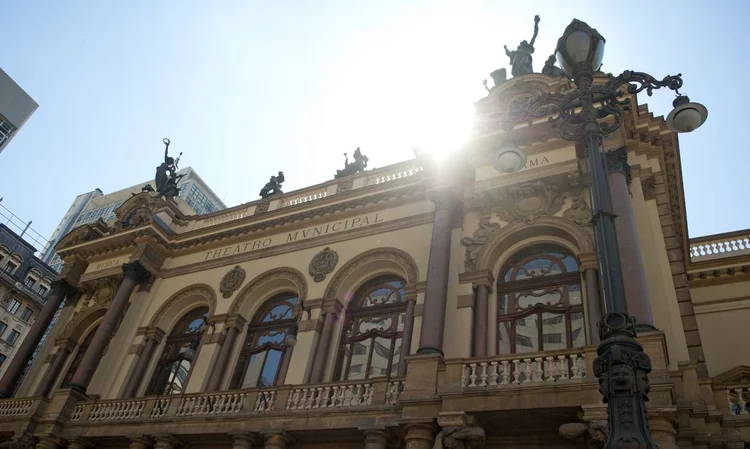 Teatro: Senado aprovou hoje a MP que define as regras de repasse da verba de apoio ao setor cultural (Marcelo Camargo/Agência Brasil)