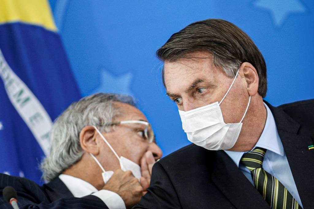 Imposto defendido por Guedes é diferente da CPMF, diz Bolsonaro