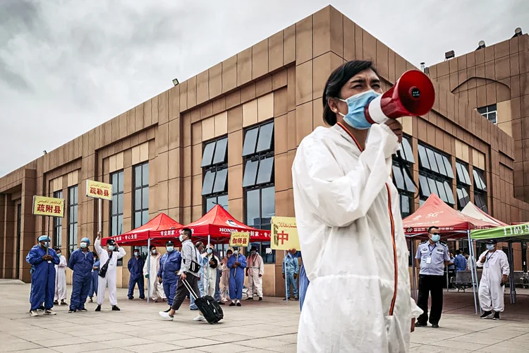 Novo foco de coronavírus é descoberto em Xinjiang, na China (David Liu/Getty Images)