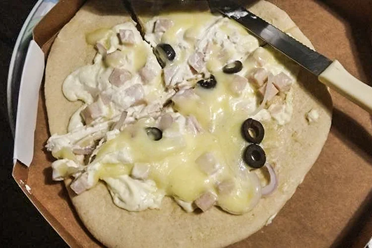 Subway: empresa incluiu pizzas no cardápio brasileiro desde a última sexta-feira, 10 (Twitter/Reprodução)