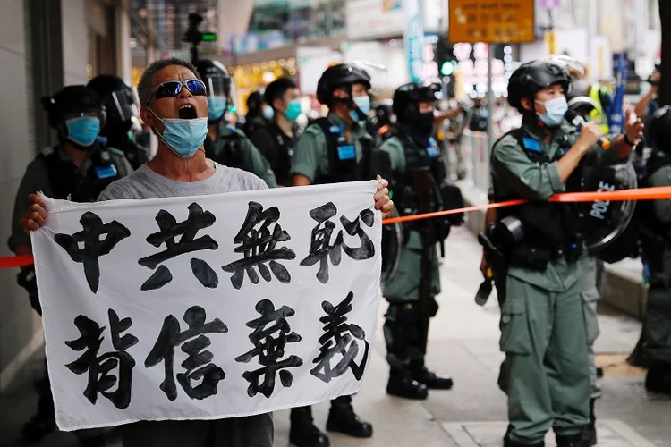 Nesta quinta-feira, os índices na Ásia também fecharam em alta -- Hong Kong subiu 2,85% e Xangai, 2,13% (REUTERS/Tyrone Siu/Reuters)