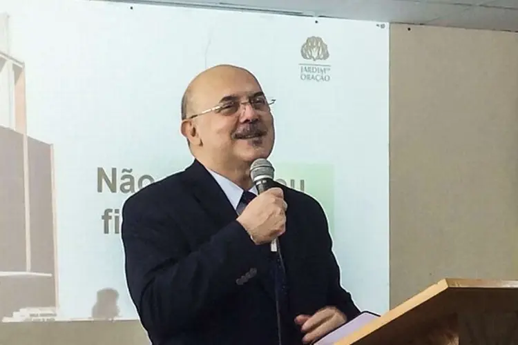 Milton Ribeiro: novo ministro da Educação testou positivo para covid-19 (Reprodução/Reprodução)