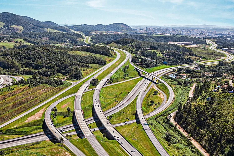 CCR: A alavancagem da CCR encerrou o trimestre em 1,8 vez, praticamente estável sobre o período anterior. Um ano antes, o indicador marcava 2,3 vezes (Mauricio Simonetti/Pulsar)