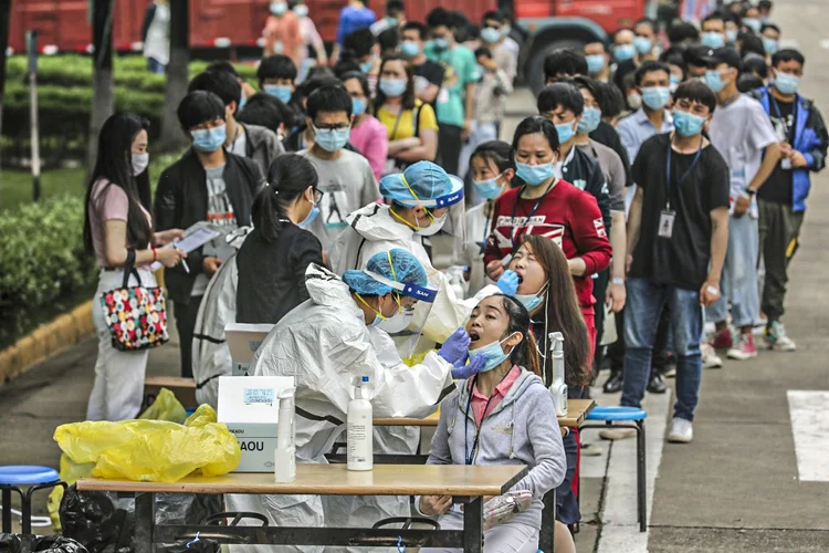 China realiza quase 10 milhões de testes em Wuhan (AFP/AFP)