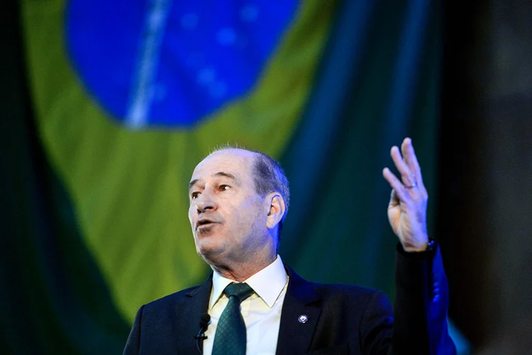 O ministro da Defesa, Fernando Azevedo e Silva participa da abertura da 1ª edição da Conferência Internacional de Segurança do Forte de Copacabana,  na Escola de Guerra Naval. (Tânia Rêgo/Agência Brasil)