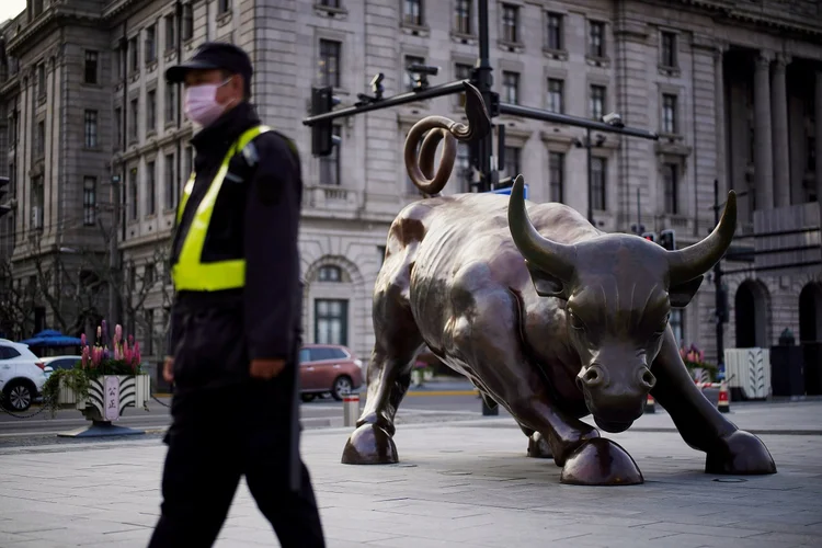 Bolsa de Xangai: alta de 3% nesta segunda (Aly Song/Reuters)