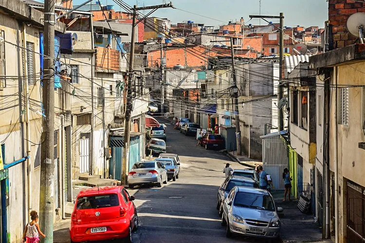 Periferia de São Paulo: moradores em bairros de menor renda são os mais afetados pela pandemia do coronavírus (Rovena Rosa/Agência Brasil)