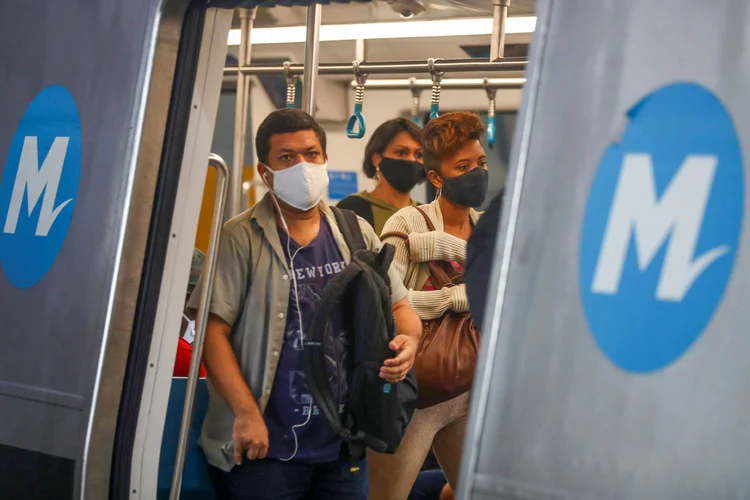 Expansão do metrô chinês alcança 800 km, mas eficiência de cobertura ainda é um desafio. (Pilar Olivares/Reuters)