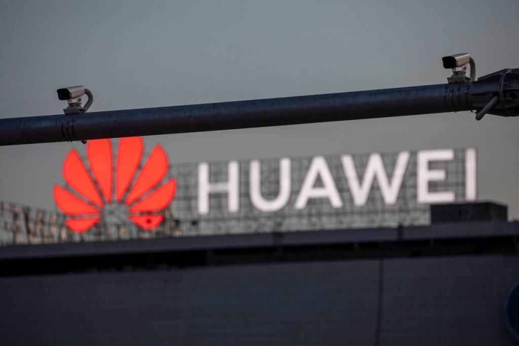 Reino Unido estuda banir instalação de equipamentos 5G da Huawei