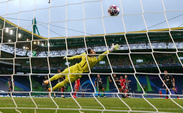 Futebol: clubes europeus se organizam como emprecrescem mais que os brasileiros (Miguel A. Lopes/Reuters)