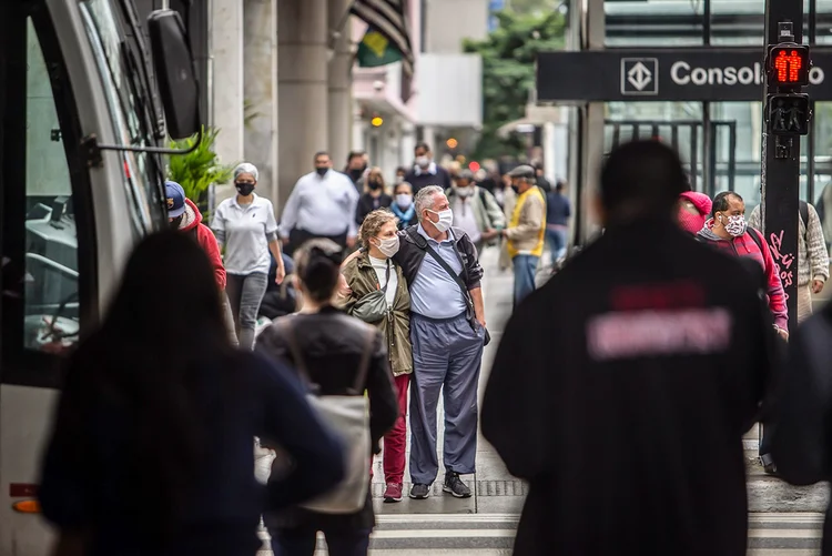 SP: estado contabiliza 26.899 mortes provocadas pelo novo coronavírus (Jonne Roriz/Bloomberg)