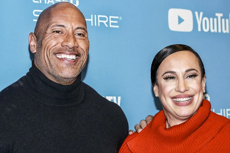 Dwayne “The Rock” Johnson e Dany Garcia: plataforma de microinvestimento permite a usuário investir automaticamente o troco (Bloomberg/Bloomberg)