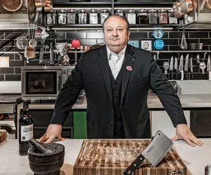 Imagem referente à matéria: Erick Jacquin deixa o programa 'Masterchef' e deve ser substituído por Paola Carosella