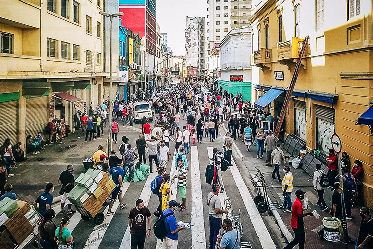 Rua 25 de Março no centro de São Paulo. (Eduardo Frazão/Exame)