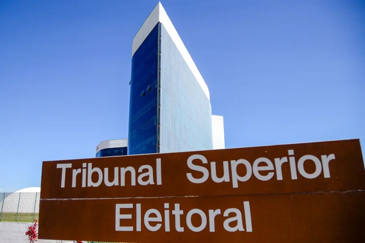 TSE: os sete juízes titulares do Tribunal Superior Eleitoral  vão participar do julgamento (Marcello Casal Jr/Agência Brasil)