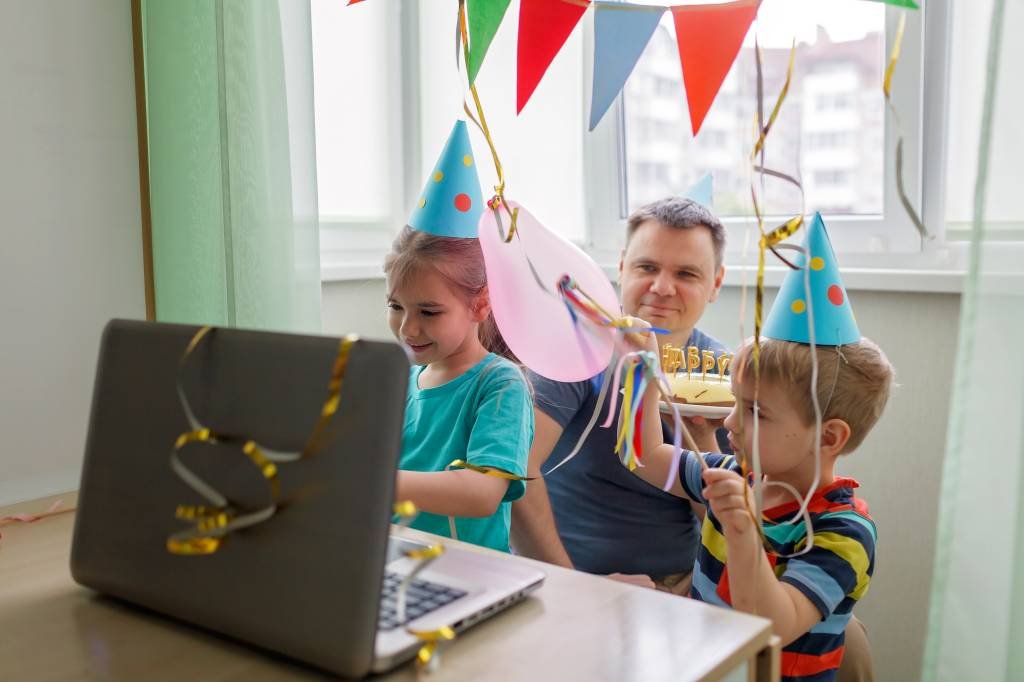 Festas infantis: setor de eventos sofreu queda de contratações, porém, o mundo virtual provou ser uma saída (./Getty Images)
