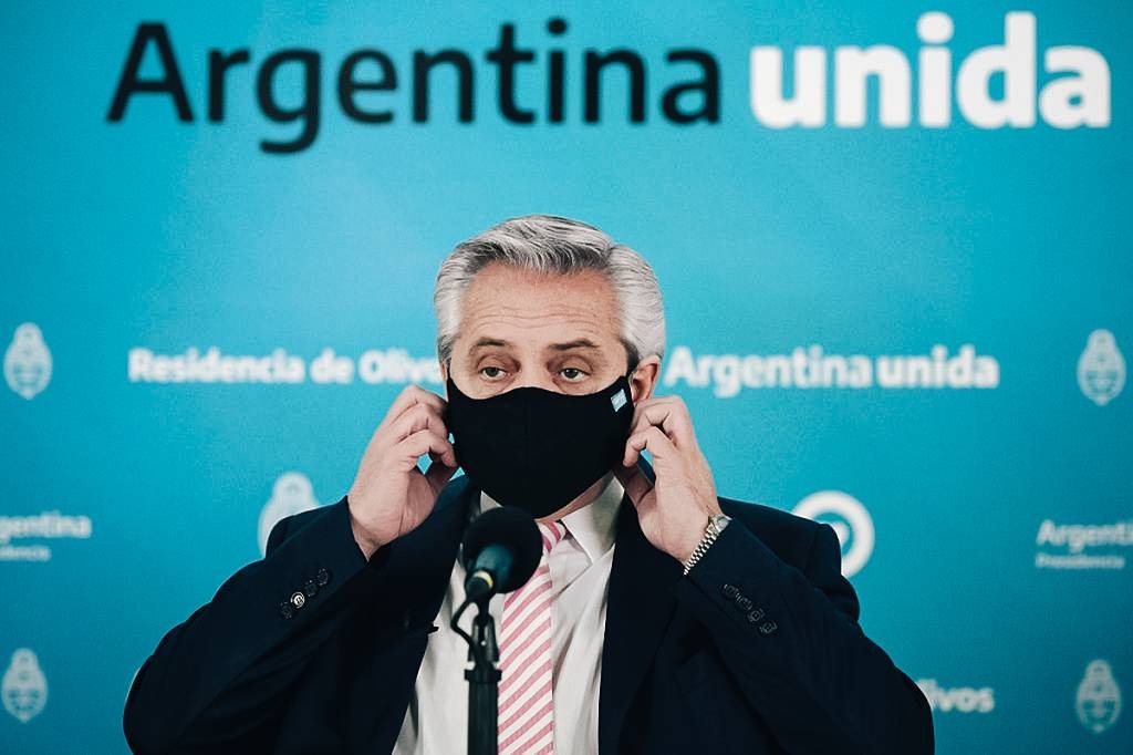 Argentina e México fecham acordo para produzir vacina de Oxford