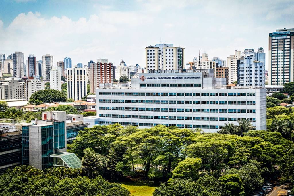 Hospital Edmundo Vasconcelos, em São Paulo: um dos imóveis cuja compra está emperrada por causa da burocracia (Luis Blanco/Fotoarena)