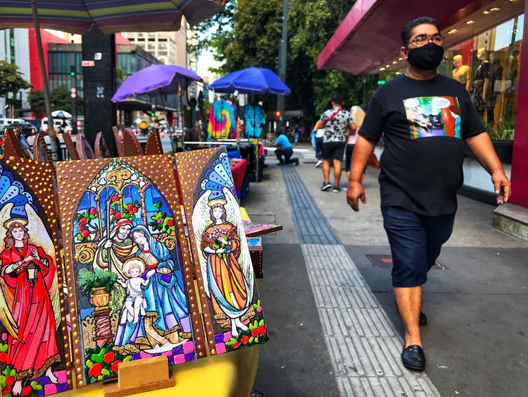 Comércio no Dia dos Pais: data no Brasil é celebrada no segundo domingo de agosto, mas inicialmente foi pensada para o Dia de São Joaquim (Roberto Parizotti/Fotos Públicas)