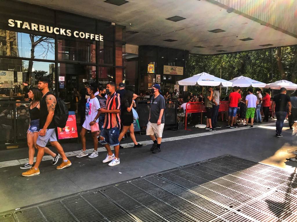 Quarentena em São Paulo: bares abrem e restaurantes têm horário ampliado