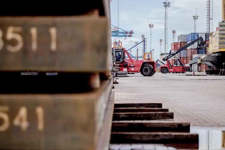 Porto de Pecém (CE): terminal portuário deve receber  investimento da mineradora australiana Fortescue para produção de hidrogênio verde (Marília Camelo/Exame)