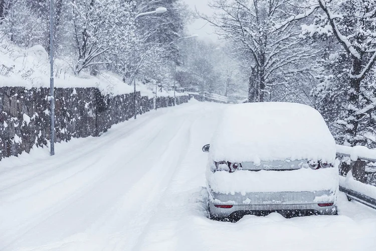 Neve: estados brasileiros serão afetados por fenômeno que vai derrubar temperaturas (Johner Images/Getty Images)