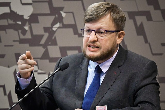 Mais um secretário deixa Guedes, e Ministério alega motivos pessoais