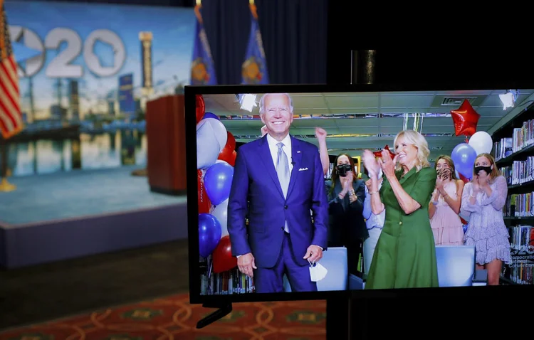 Biden no segundo dia da Convenção Democrata, 2020 (Brian Snyder/Reuters/Bloomberg/Getty Images)