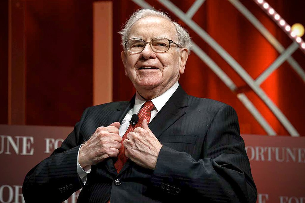 Warren Buffett: “Em 2006, me comprometi a distribuir todas as minhas ações da Berkshire Hathaway, que representam mais de 99% da minha fortuna, para a filantropia. Estou na metade do caminho” (Reuters/Kevin Lamarque)
