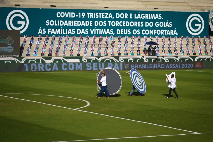 Campeonato Brasileiro: estreia da competição aconteceu no mesmo fim de semana em que o país chegou a 100 mil mortes pela covic-19 (André Borges/Getty Images)