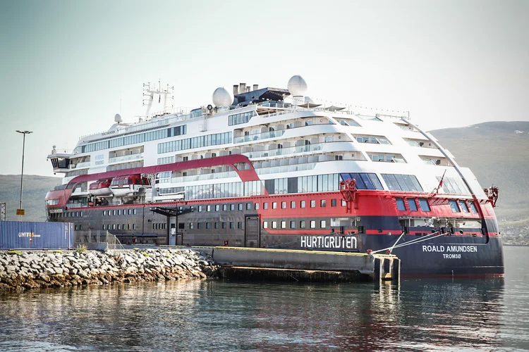 Cruzeiro da Hurtigruten: dezenas de casos de coronavírus a bordo (Terje Pedersen/NTB Scanpix via Reuters/Reuters)