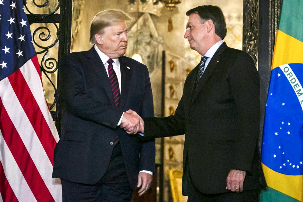 Bolsonaro e Trump: A dupla estará em um evento conservador que reunirá lideranças de direita de todo o mundo na cidade de Washington, capital dos EUA, entre os dias 1º e 4 de março (Eva Marie Uzcategui/Bloomberg/Getty Images)
